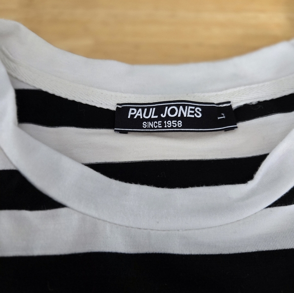 Black and White Long Sleeve Striped Tee - Picture 5 of 7
